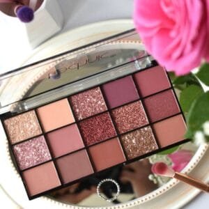 INVITE ONLY PRESSED PIGMENT PALETTE – Image 2
